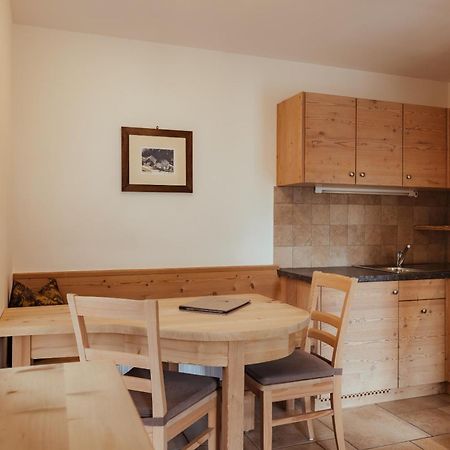 Refugium Laflu Apartments Corvara In Badia Exterior photo