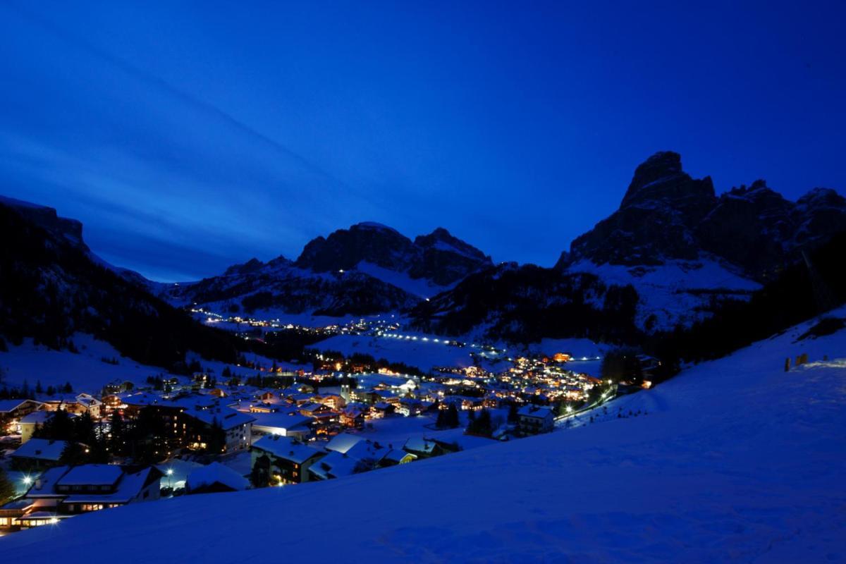 Refugium Laflu Apartments Corvara In Badia Exterior photo