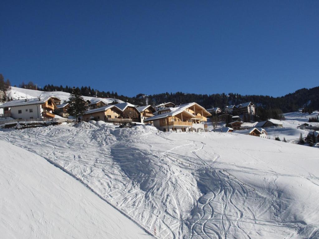 Refugium Laflu Apartments Corvara In Badia Exterior photo